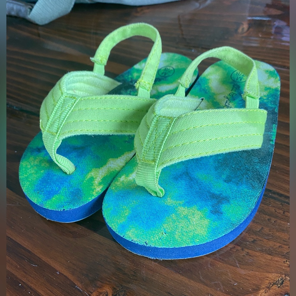 Toddler Tie Dye Flip Flops
